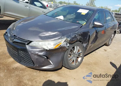 2015 Toyota Camry Se z USA, uszkodzony, nr VIN 4T1BF1FK9FU044842